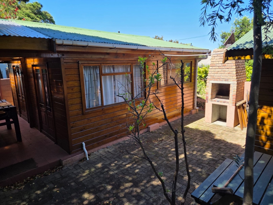 3 Bedroom Property for Sale in Palmiet Western Cape